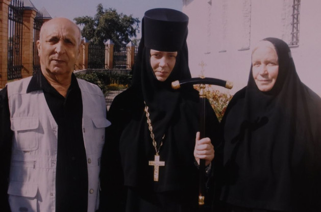 С родителями, 2011 год